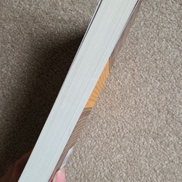 4/$20‎ The Hero's Walk by Anita Rau Badami - Paperback - Picture 3 of 5